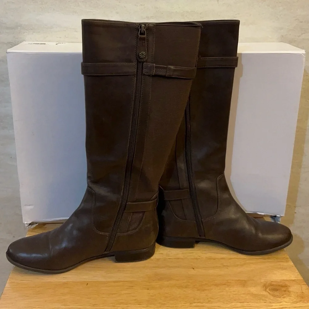 Isaac Mizrahi Live brown leather knee-high riding boots.